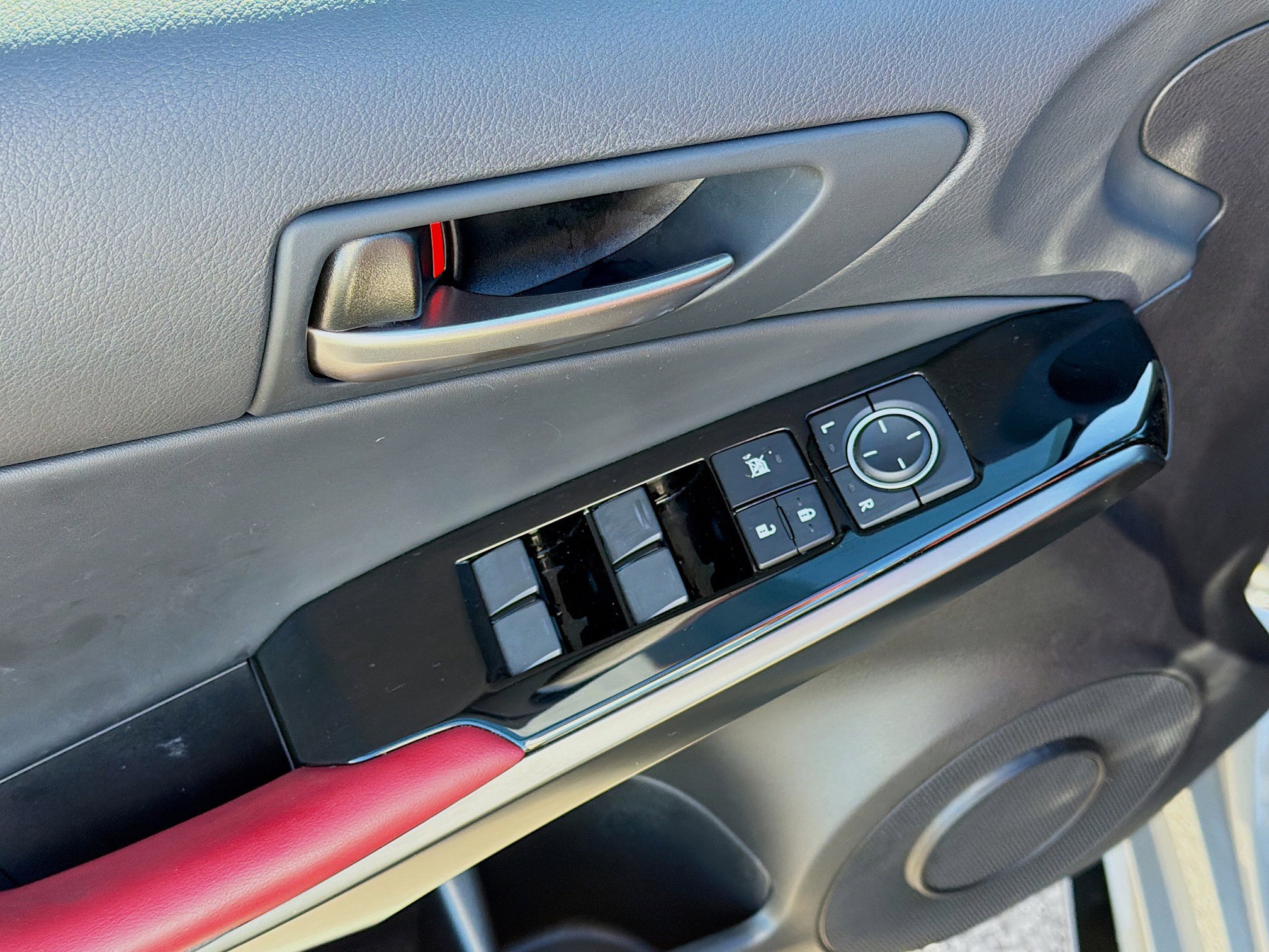 Used 2024 Lexus IS 350 F Sport image 22