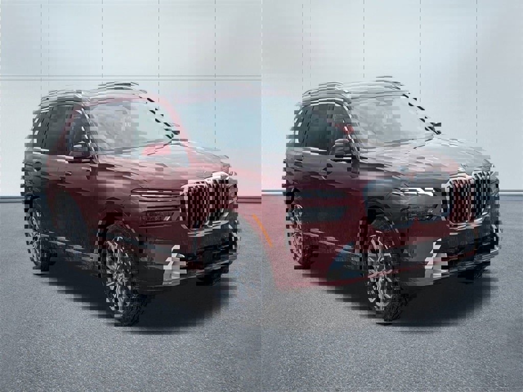 New 2025 BMW X7 xDrive40i w/ Premium Package image 1