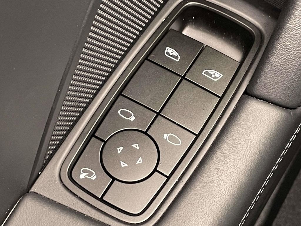 Certified 2026 Porsche 911 Carrera GTS RWD image 35