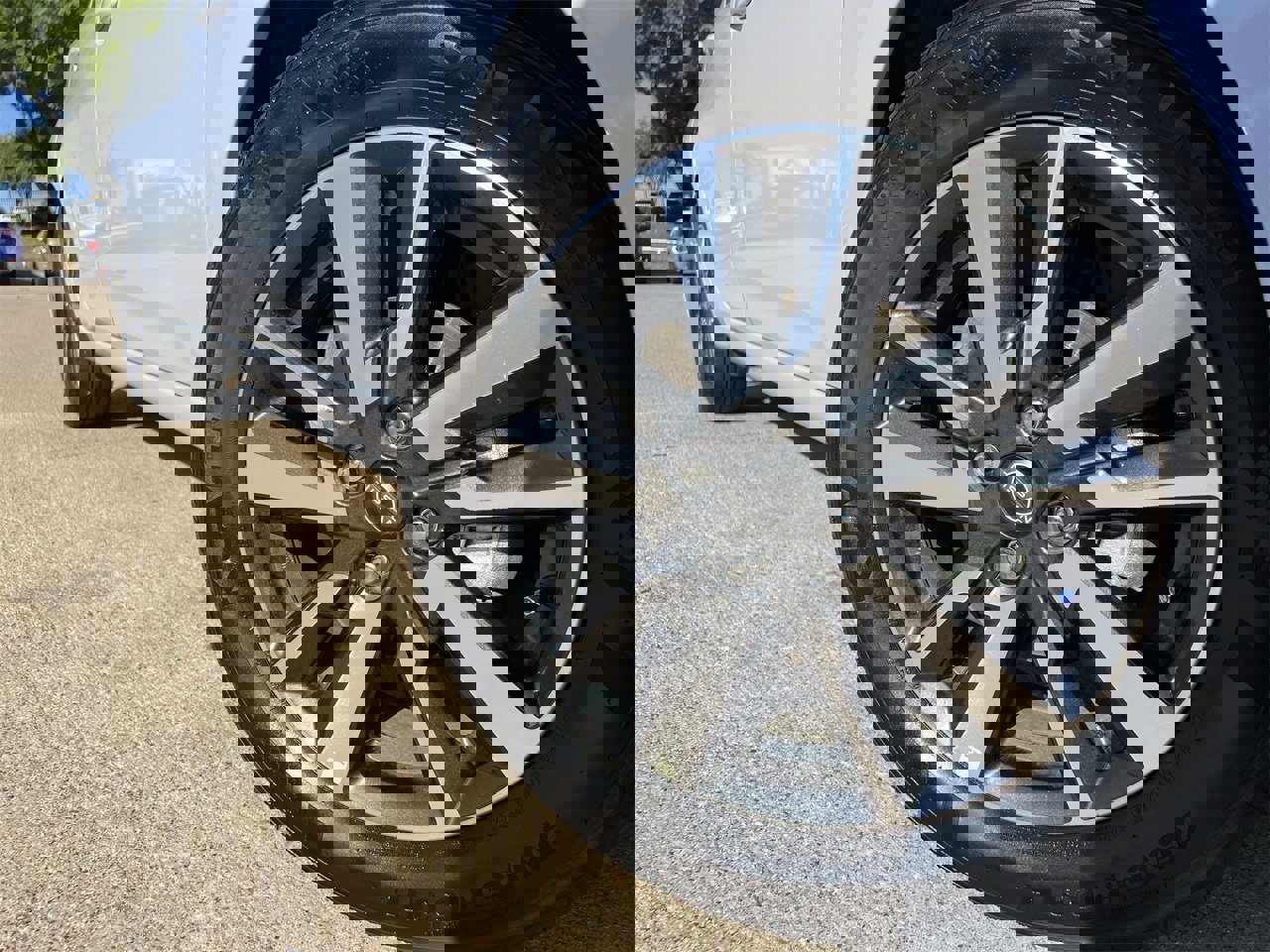Certified 2024 Nissan Versa SV w/ Trunk Package image 8