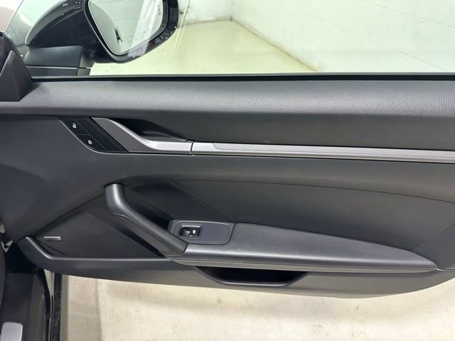 Used 2023 Porsche 911 Carrera S image 36