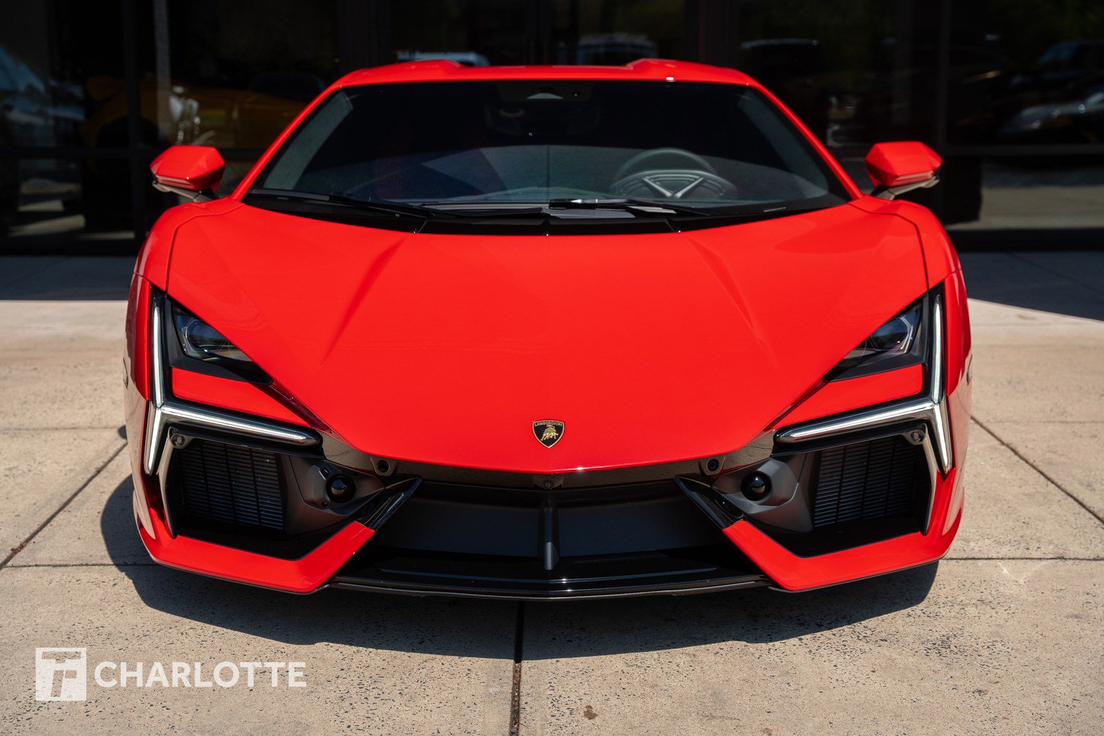 Used 2024 Lamborghini Revuelto AWD/4WD image 2