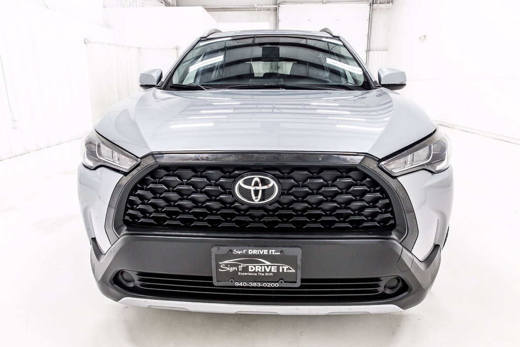 Used 2022 Toyota Corolla Cross LE FWD image 10