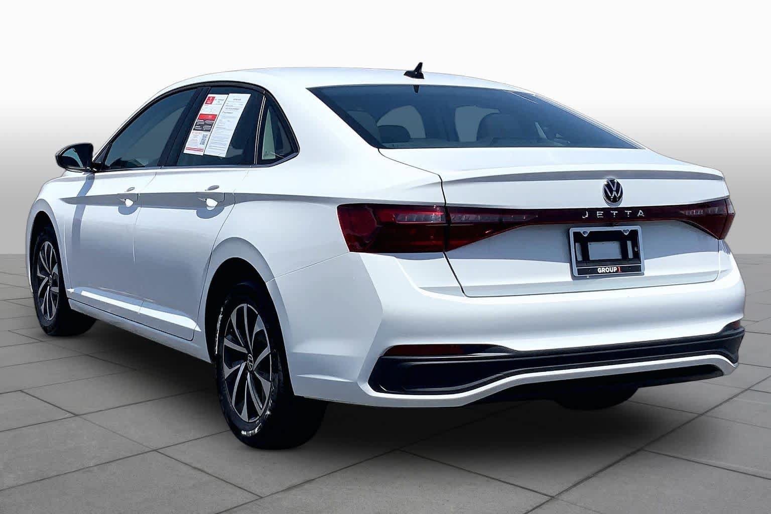 Used 2025 Volkswagen Jetta S FWD image 12