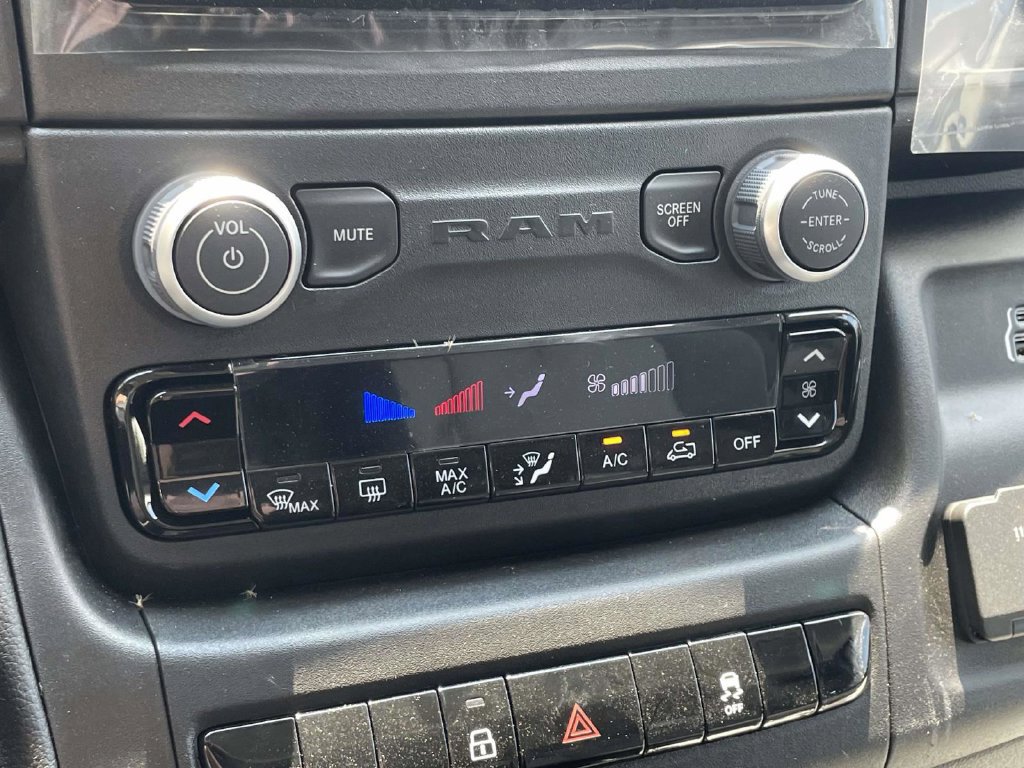 New 2026 RAM ProMaster 3500 w/ Convenience Group FWD image 35