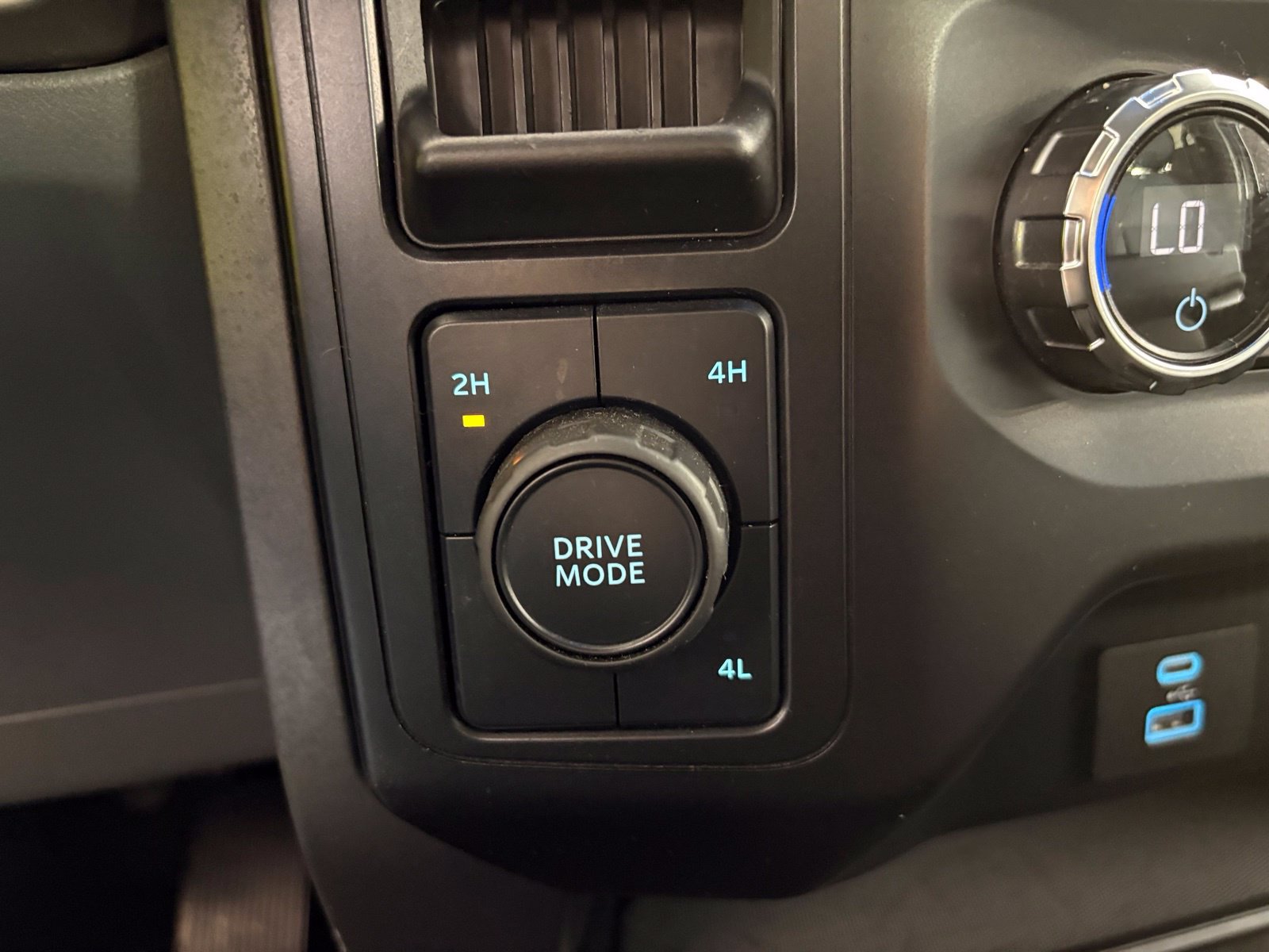 Used 2021 Ford F150 XLT w/ Equipment Group 301A Mid AWD/4WD image 15