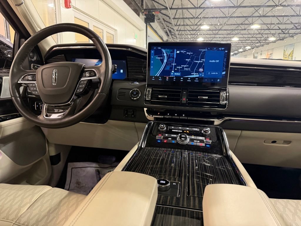 Used 2022 Lincoln Navigator L Black Label AWD/4WD image 25