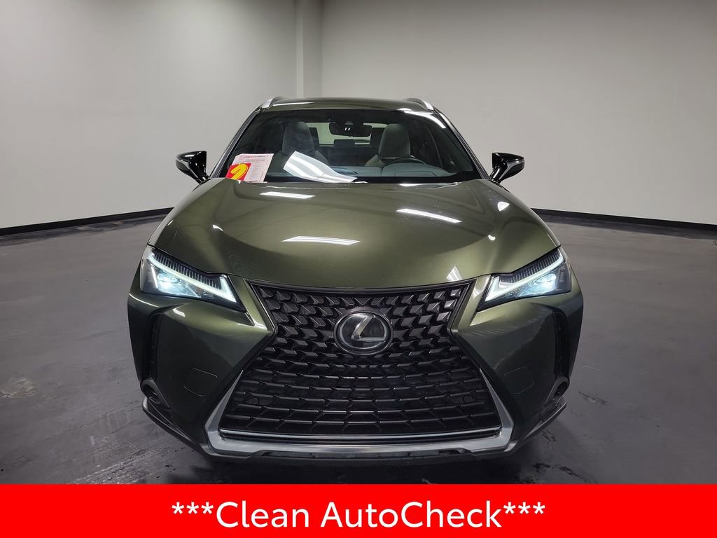Used 2019 Lexus UX 200 w/ Premium Package image 3