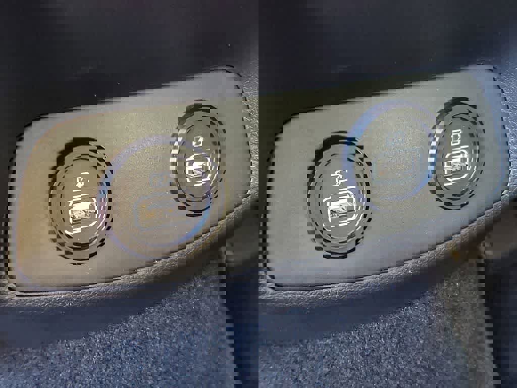 Used 2021 Hyundai Santa Fe SEL w/ Convenience Package image 11