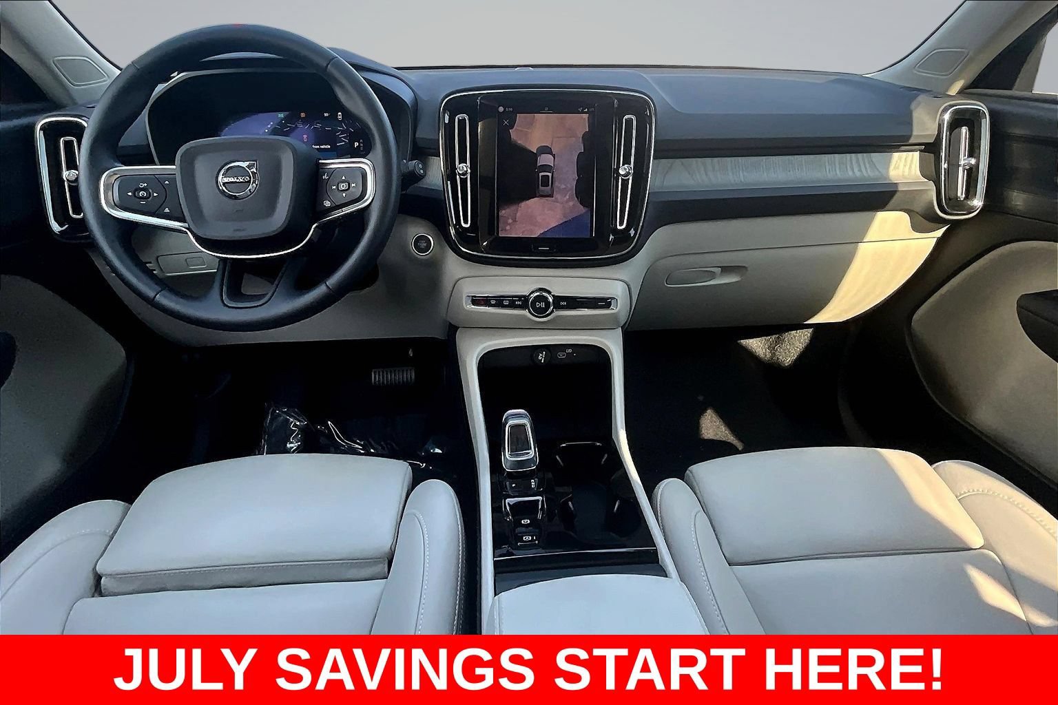 Used 2026 Volvo XC40 B5 Plus AWD/4WD image 9