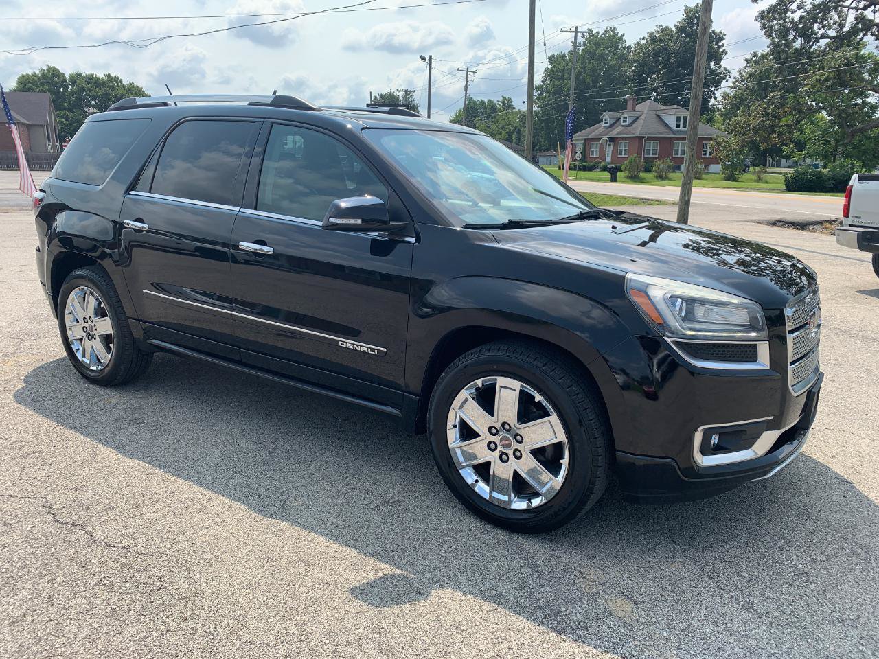 Used 2016 GMC Acadia Denali AWD/4WD image 2