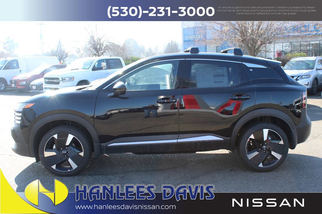 New 2026 Nissan Kicks SR FWD image 2