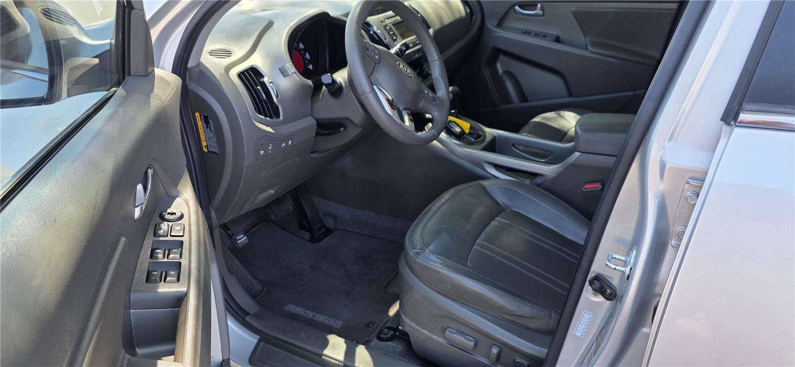 Used 2012 Kia Sportage EX w/ EX Premium Pkg FWD image 16