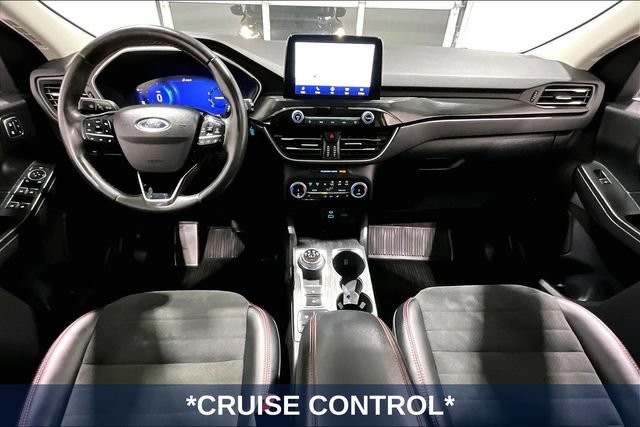 Used 2022 Ford Escape SEL w/ Technology Package AWD/4WD image 10