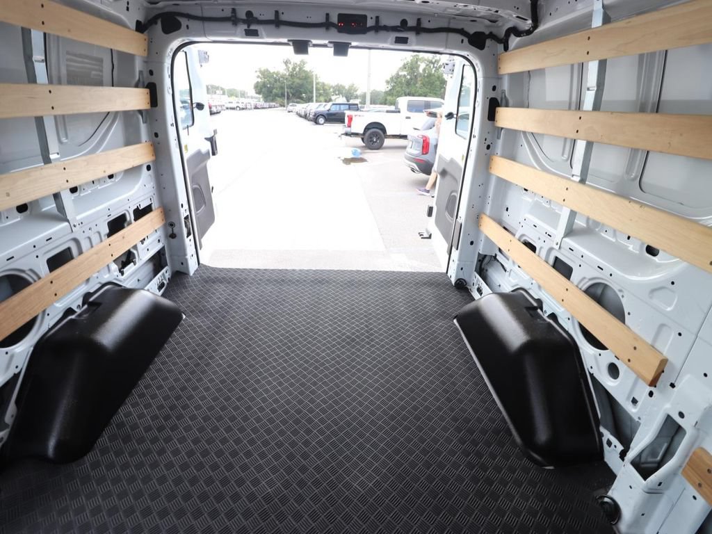 Used 2025 Ford Transit 250 Low Roof w/ Exterior Upgrade Package RWD image 12