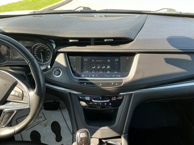Used 2021 Cadillac XT5 Premium Luxury AWD/4WD image 25