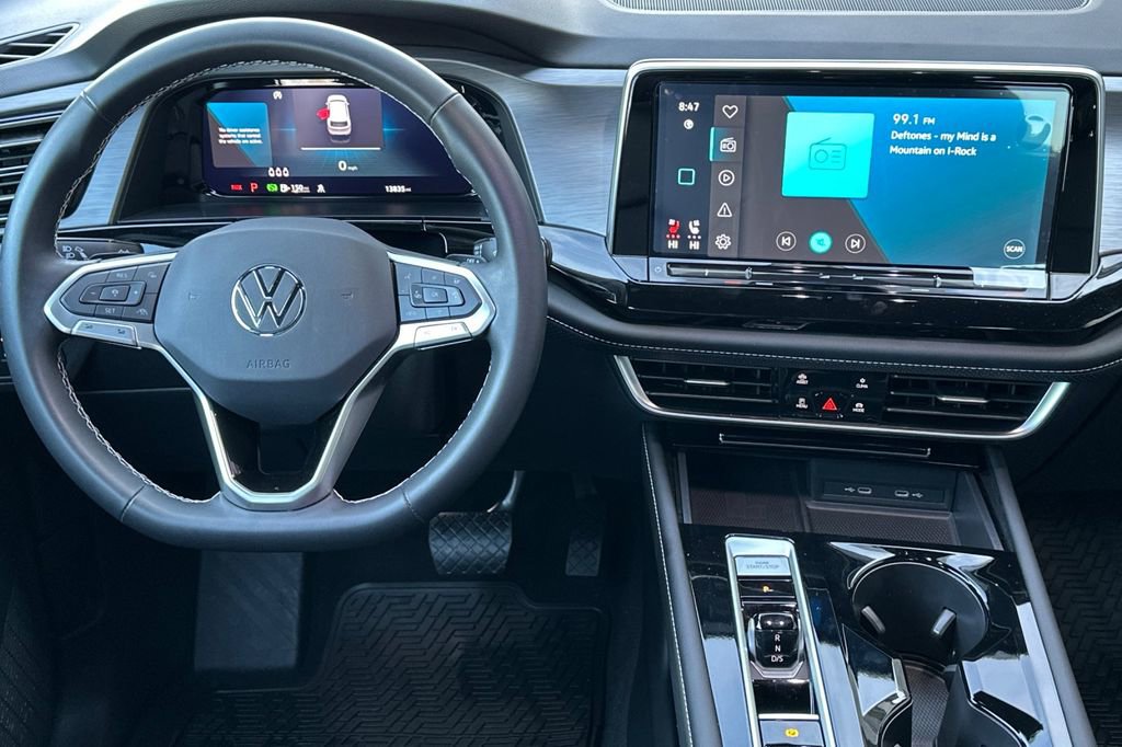 Used 2024 Volkswagen Atlas Cross Sport SE image 14