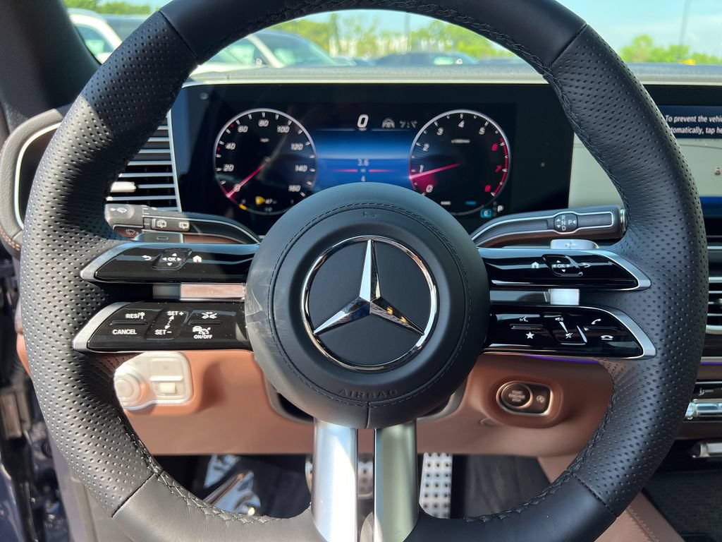 New 2026 Mercedes-Benz GLS 450 4MATIC image 18