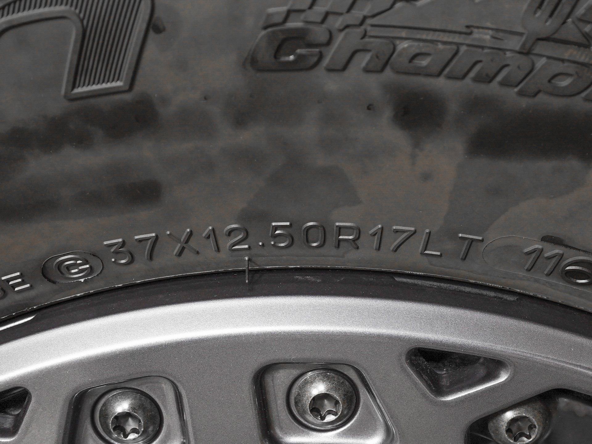 Used 2025 Ford F150 Raptor w/ Equipment Group 803A Raptor R image 33