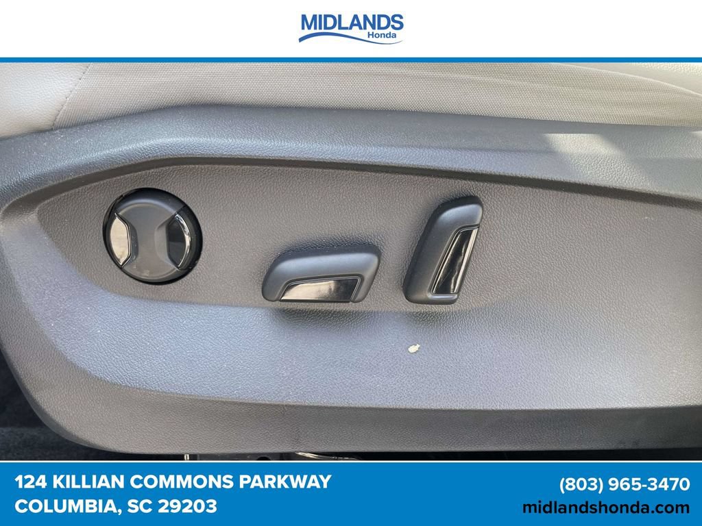 Used 2023 Volkswagen Tiguan SE FWD image 15