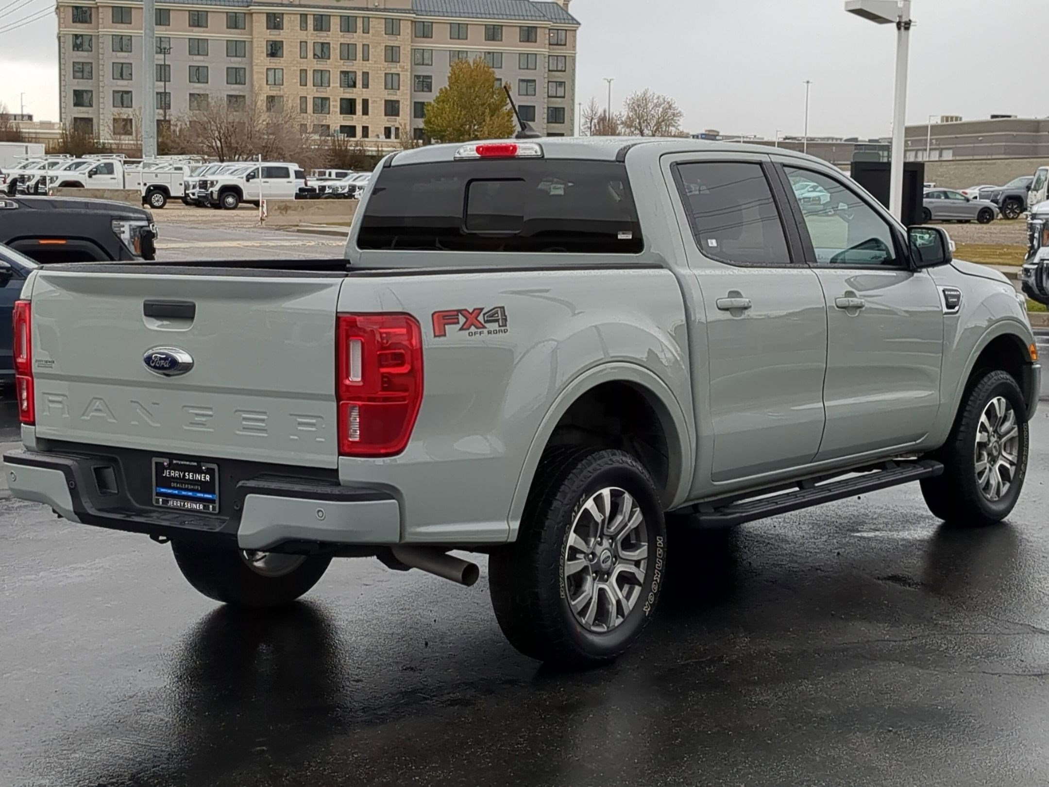 Used 2023 Ford Ranger Lariat w/ FX4 Off-Road Package image 6