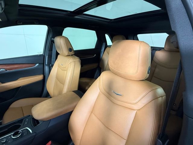 New 2025 Cadillac XT5 Premium Luxury w/ Technology Package AWD/4WD image 14