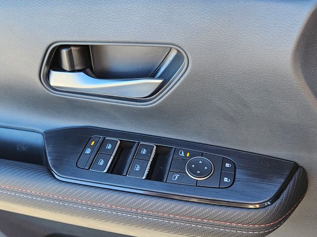 New 2026 Nissan Kicks SR image 30