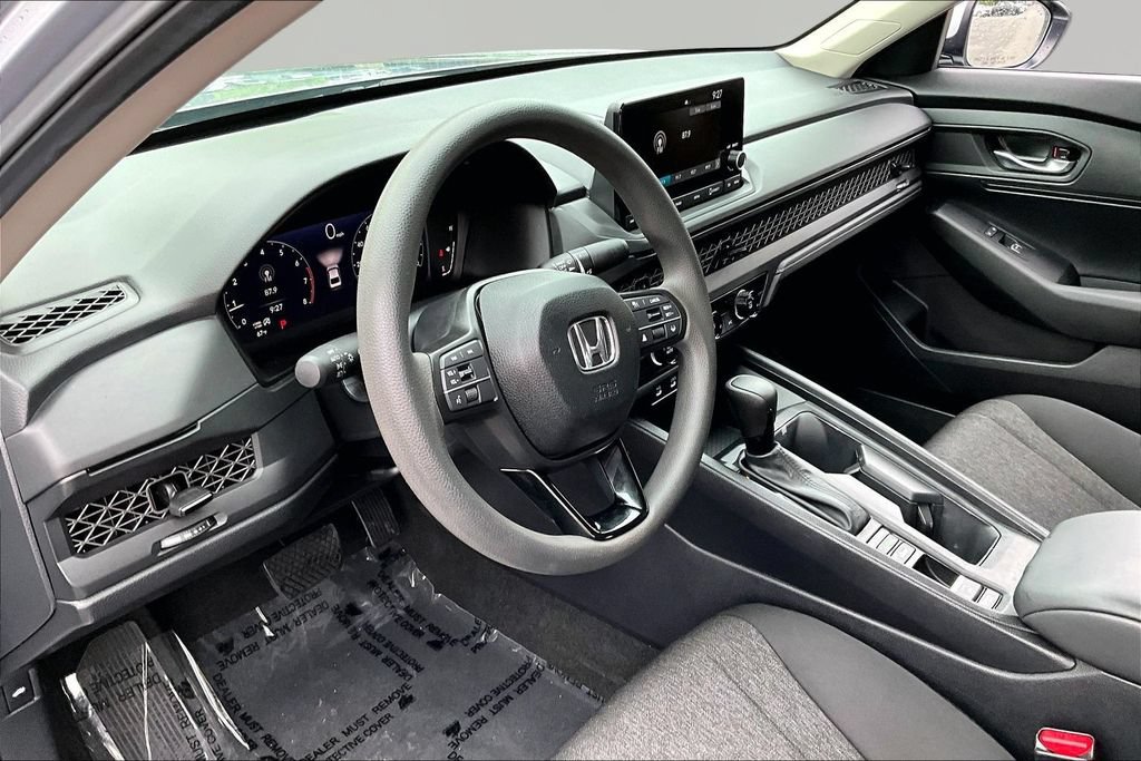 Certified 2025 Honda Accord LX image 12