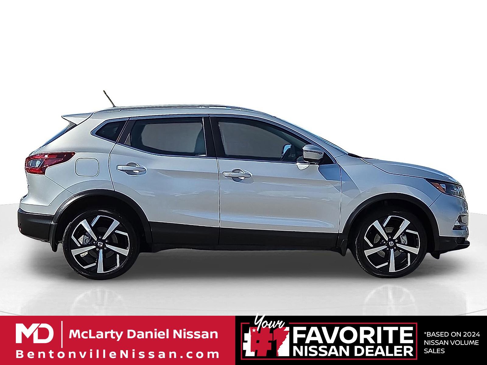 Used 2022 Nissan Rogue Sport SL image 6