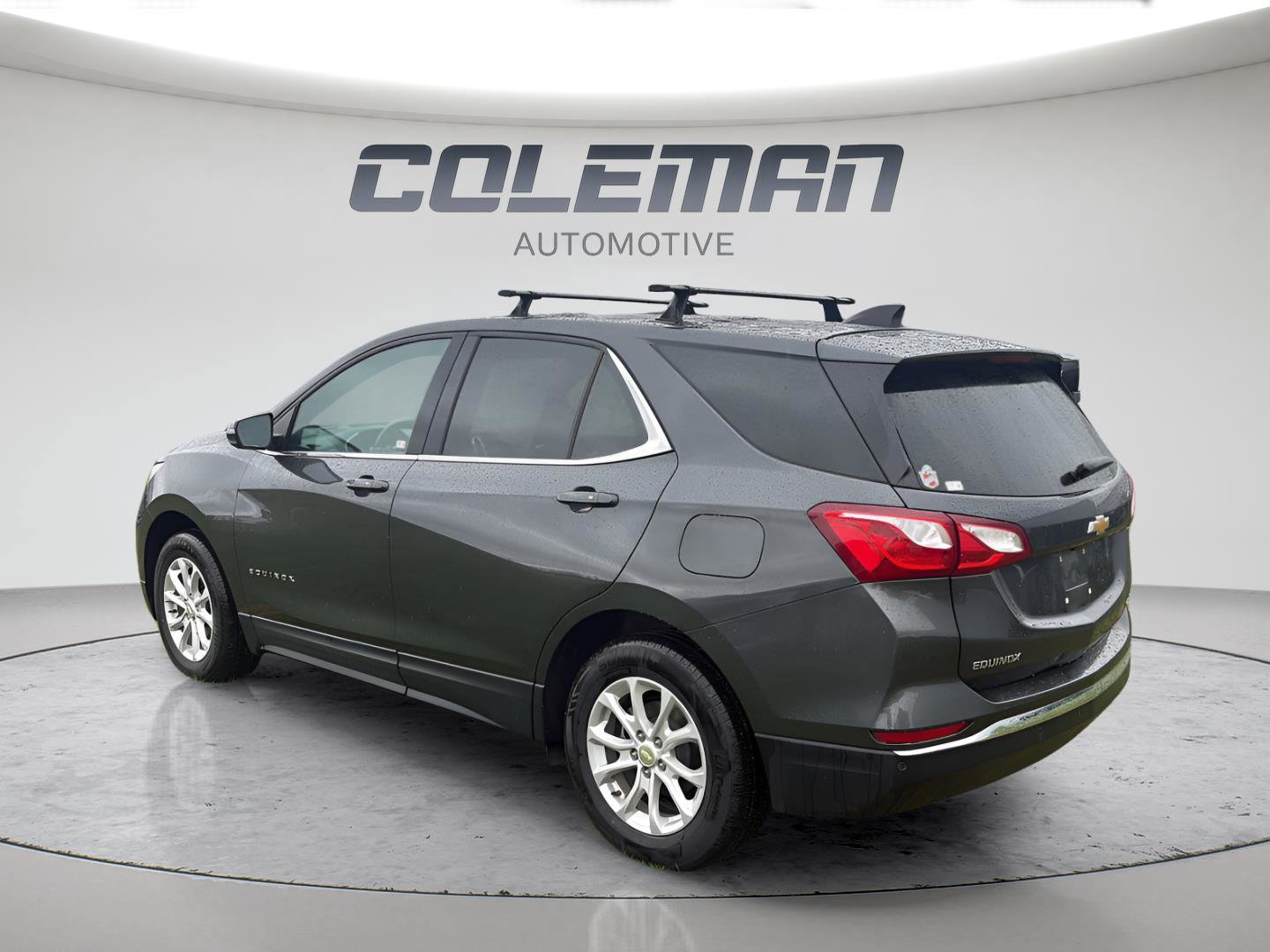 Used 2019 Chevrolet Equinox LT w/ Driver Convenience Package image 3