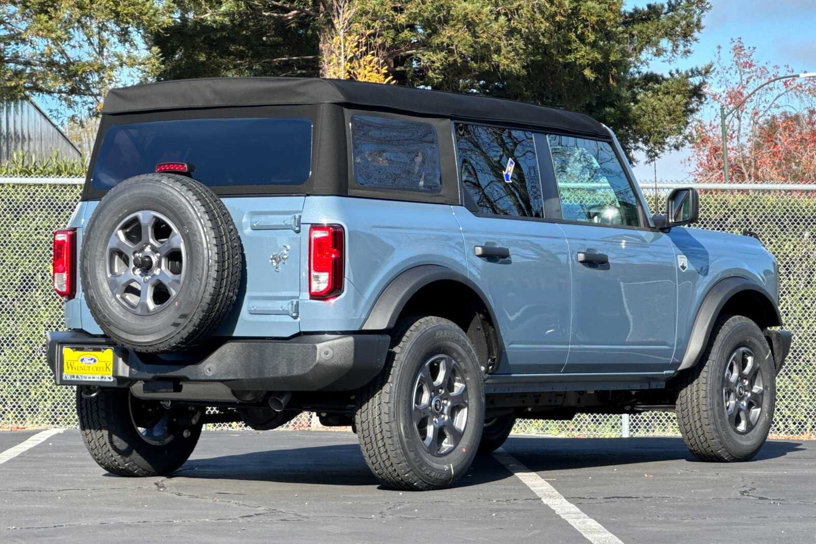 New 2025 Ford Bronco Big Bend AWD/4WD image 4