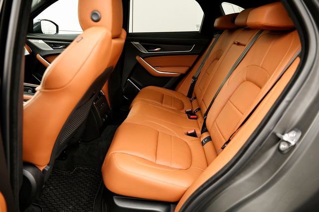 New 2026 Jaguar F-PACE R-Dynamic S AWD/4WD image 33