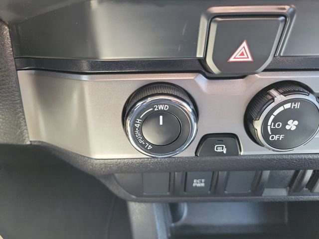 Used 2022 Toyota Tacoma SR w/ SR Convenience Package AWD/4WD image 26