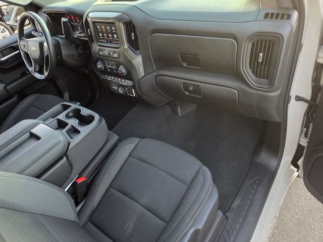 Certified 2026 Chevrolet Silverado 1500 Custom w/ LPO, Dark Essentials Package RWD image 16