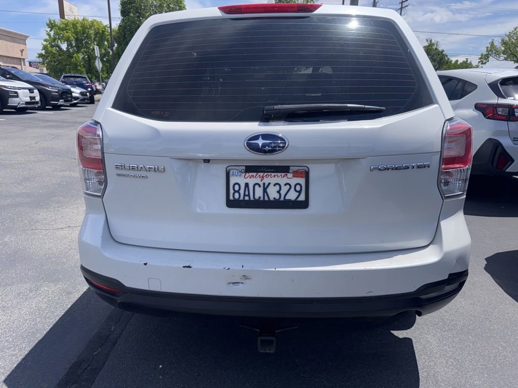Used 2018 Subaru Forester 2.5i AWD/4WD image 5