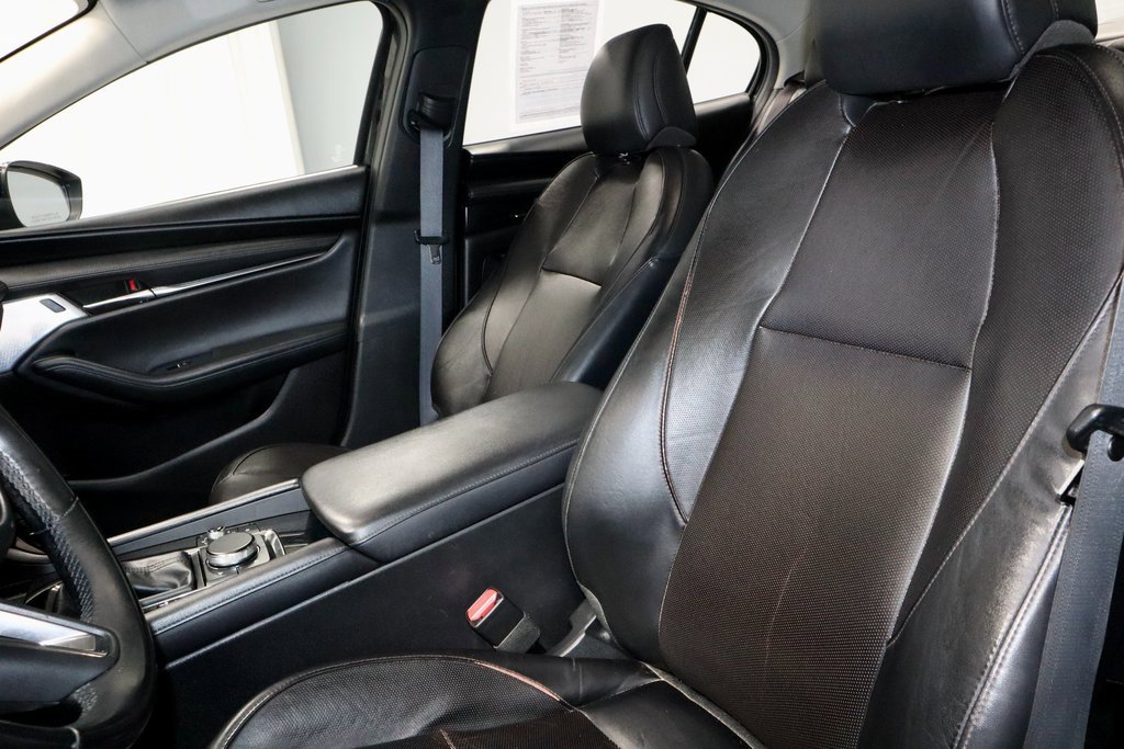 Used 2022 MAZDA MAZDA3 s image 27