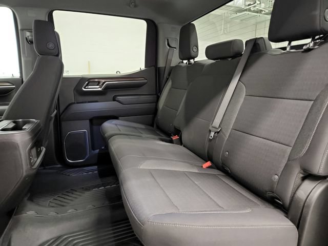 Used 2024 Chevrolet Silverado 1500 RST w/ Z71 Off-Road Package AWD/4WD image 32
