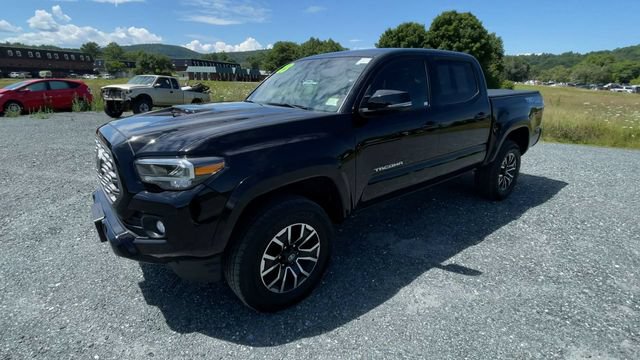 Certified 2023 Toyota Tacoma TRD Sport w/ Technology Package AWD/4WD image 4