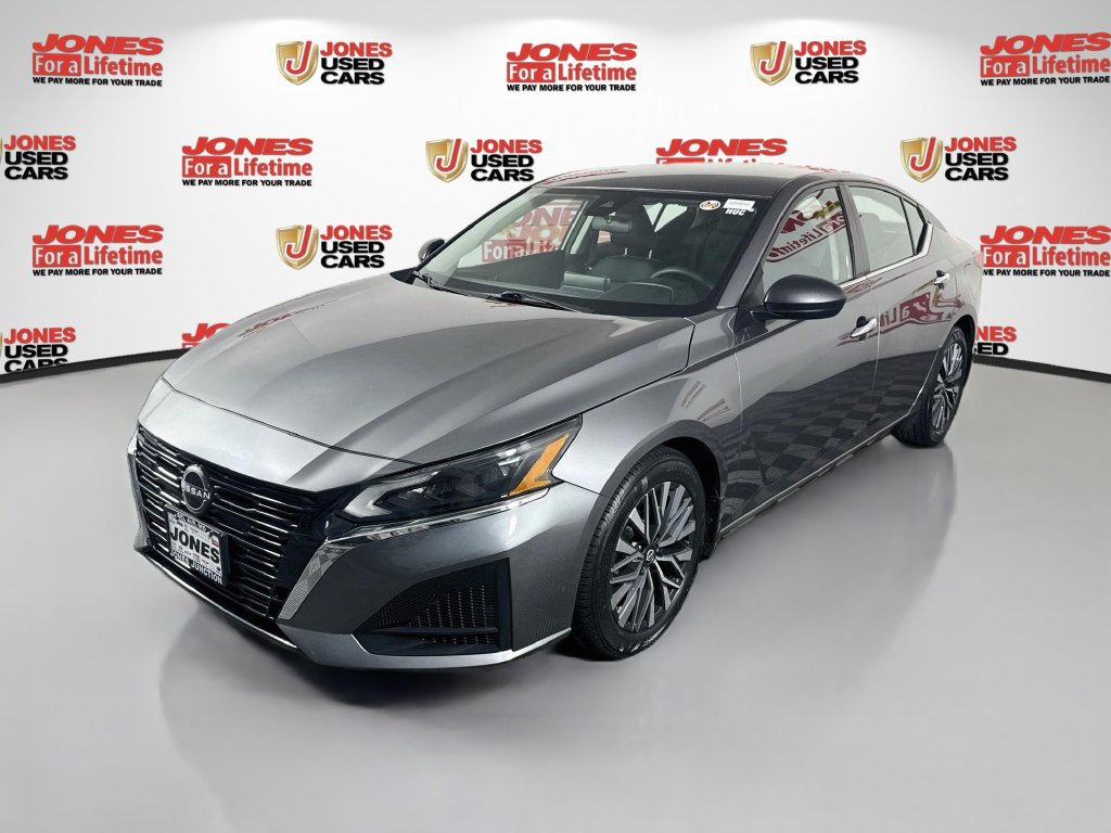 Certified 2024 Nissan Altima 2.5 SV FWD image 12
