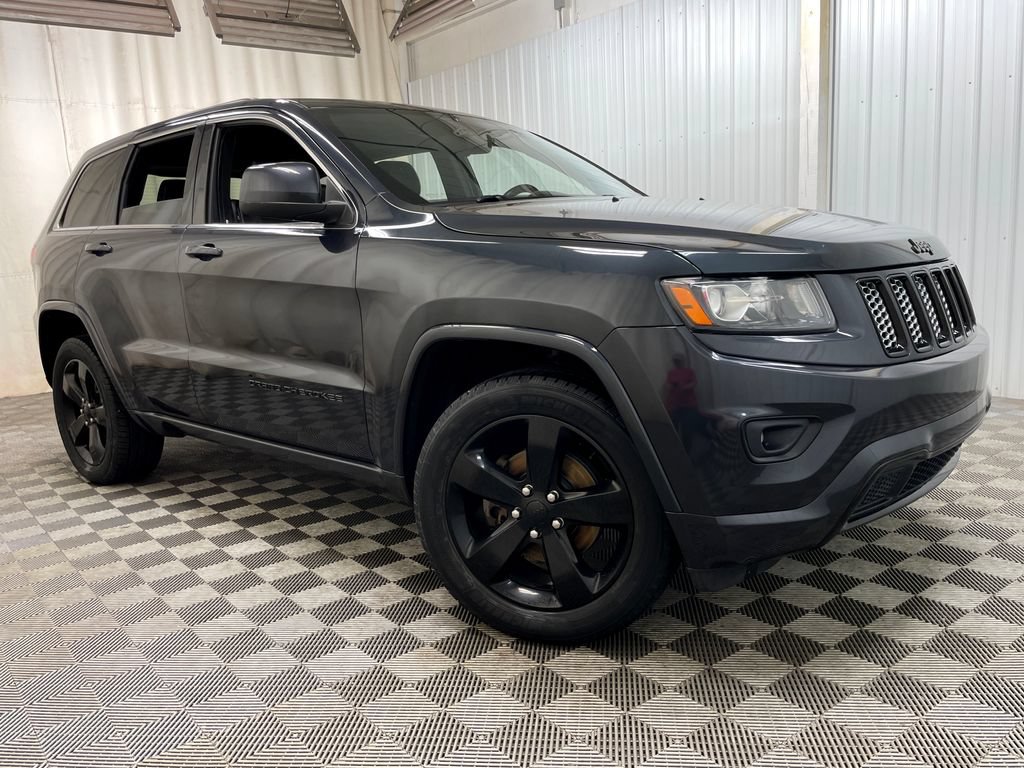 Used 2014 Jeep Grand Cherokee Altitude AWD/4WD image 46