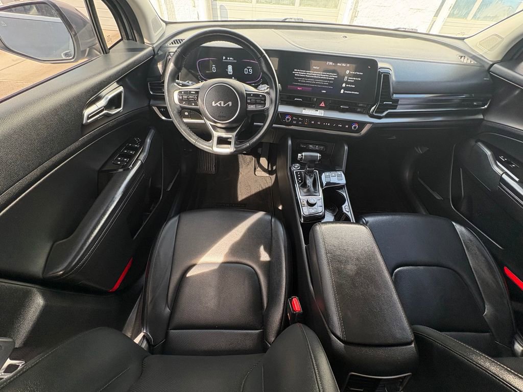 Used 2023 Kia Sportage EX image 20