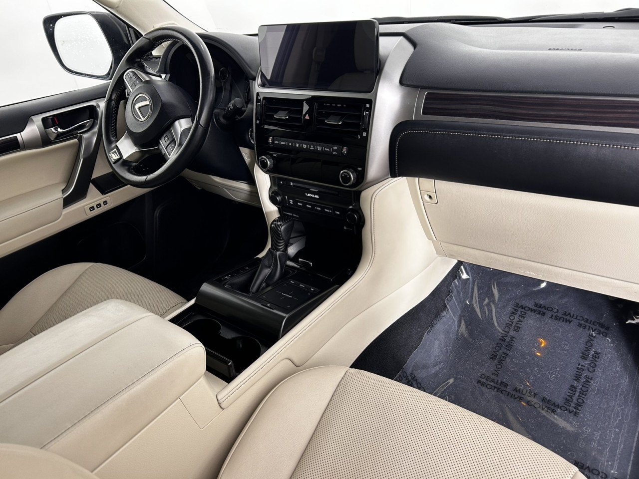 Used 2022 Lexus GX 460 w/ Accessory Package AWD/4WD image 11