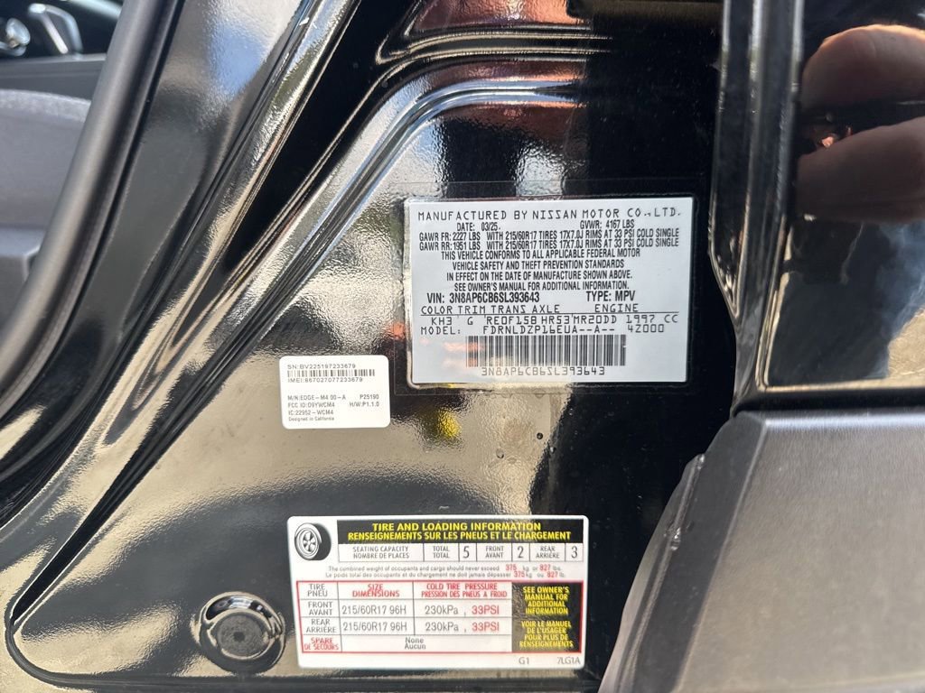 Used 2025 Nissan Kicks SV AWD/4WD image 32