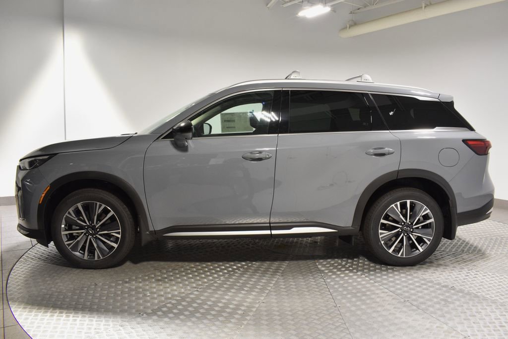 New 2026 INFINITI QX60 Luxe w/ Family Package image 2