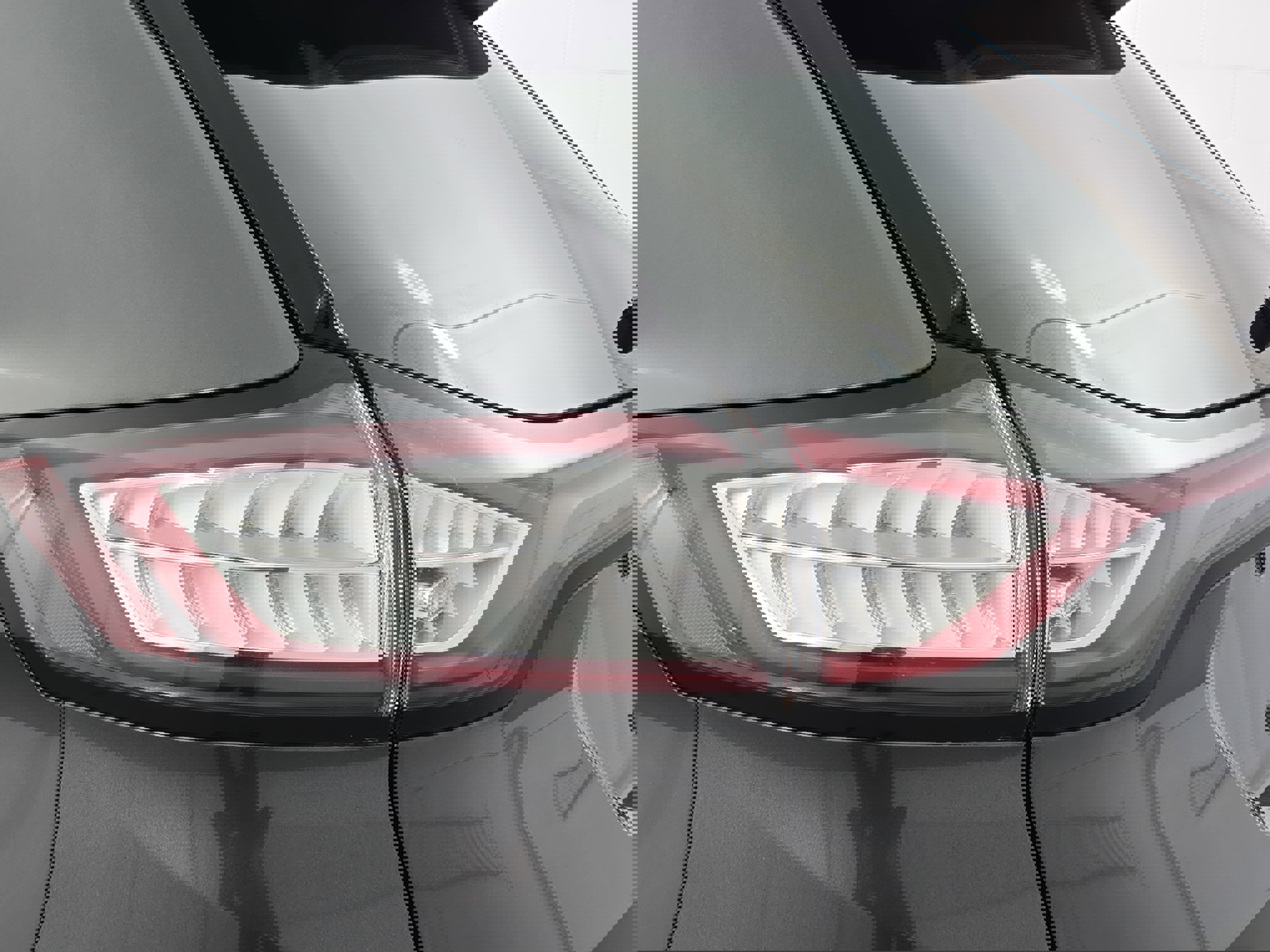 Used 2018 Ford Edge Titanium w/ Equipment Group 301A image 35