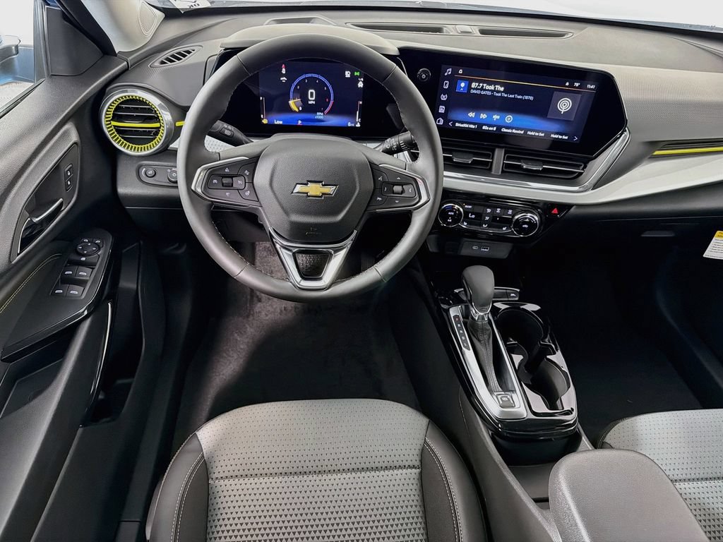 New 2026 Chevrolet Trax LT w/ Driver Confidence Package FWD image 21