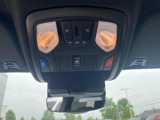 Used 2023 RAM 1500 Big Horn AWD/4WD image 16