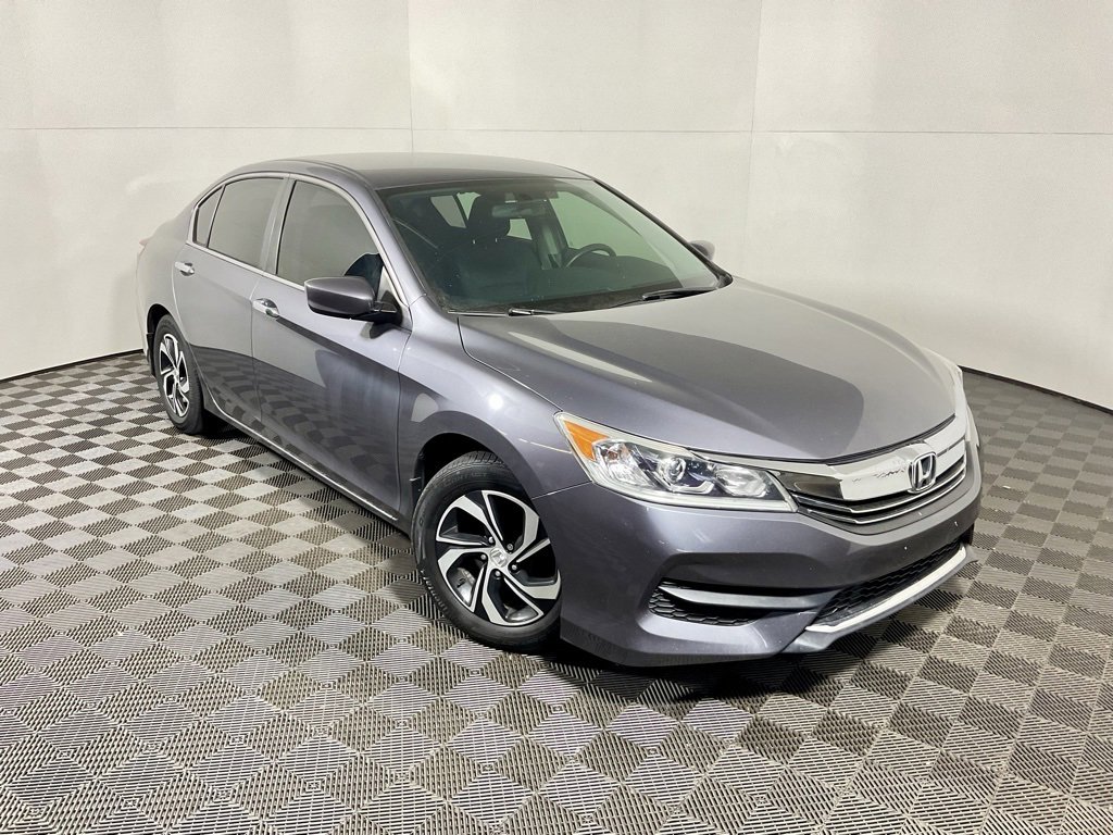 Used 2017 Honda Accord LX image 2