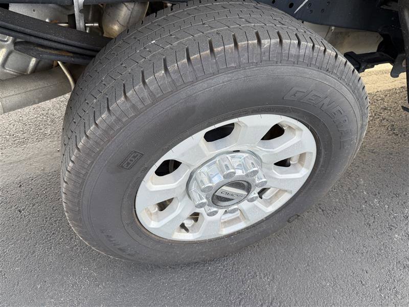 Used 2024 Ford F250 XLT image 13