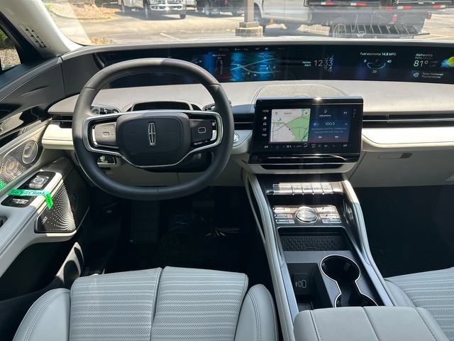 New 2026 Lincoln Nautilus Reserve AWD/4WD image 21